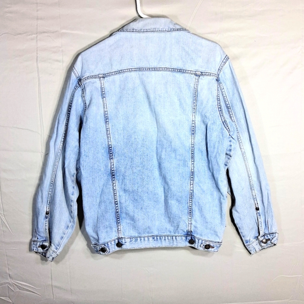 Women's Size 16 Old Navy Light Blue Button Down Denim/Jean Jacket - Picture 4 of 9